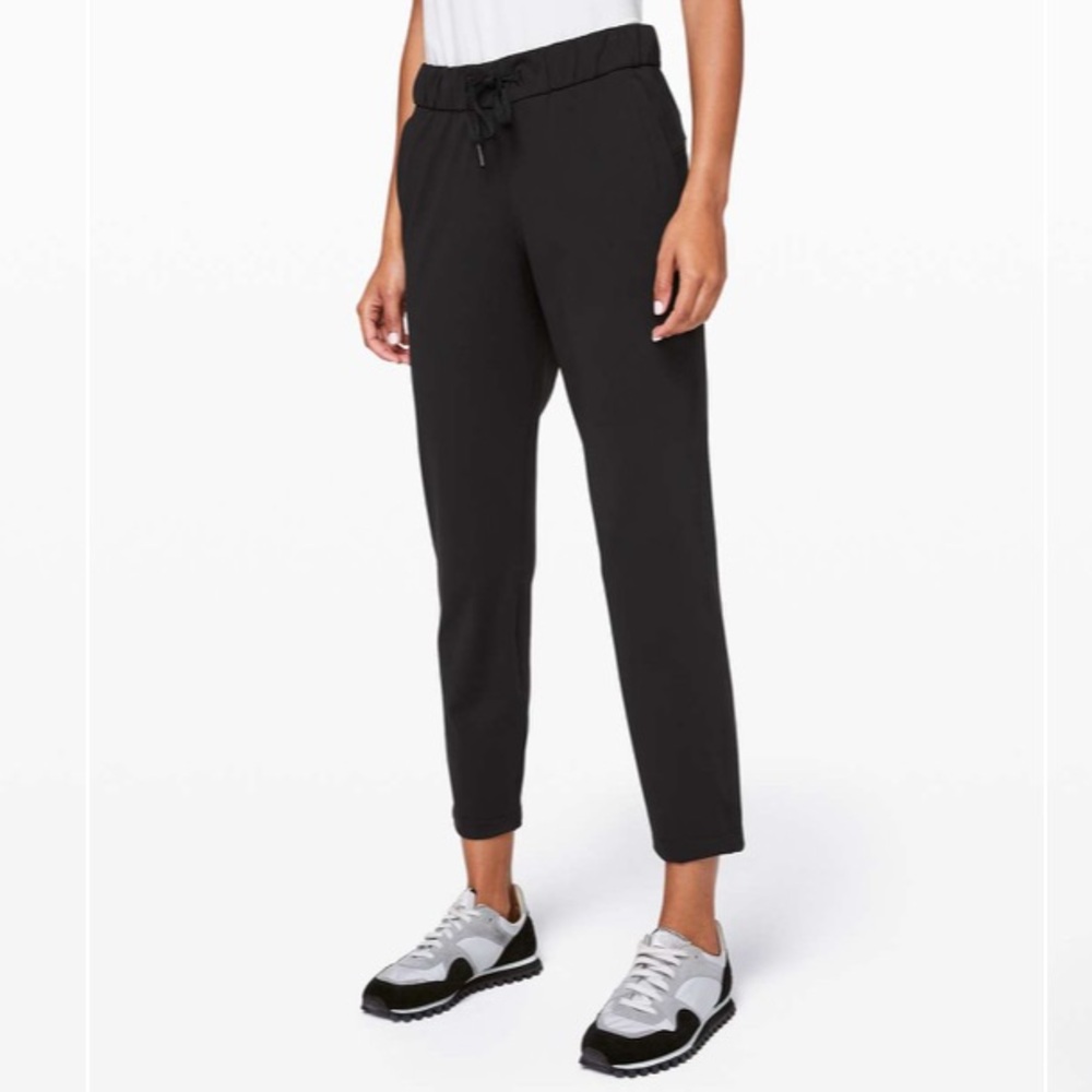 Lululemon On the Fly 7/8 Pant -Size 8